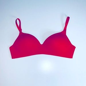 NWOT Victoria’s Secret Wireless Bra